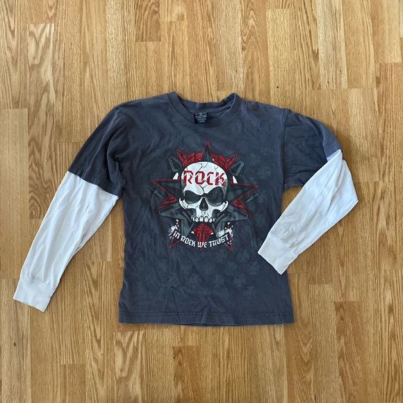 5 for $20! In Rock We Trust Long Sleeve Layered T-shirt - Picture 1 of 4